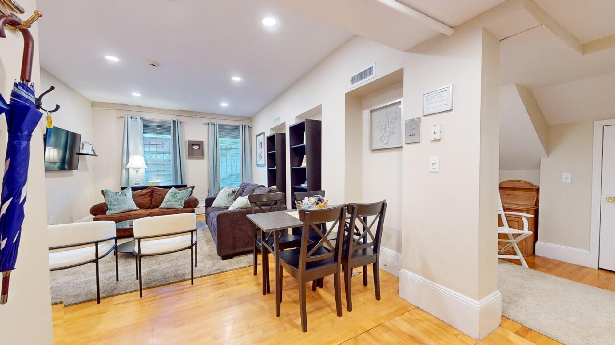Newly Renovated 2-bed, Back Bay Near Mgh, Bu, Mit Apartamento *